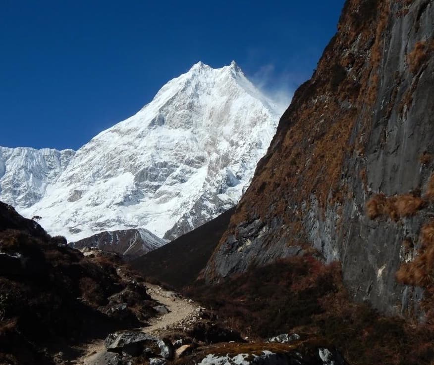 Manaslu Circuit Trek 2026: Ultimate Itinerary And Cost Guide