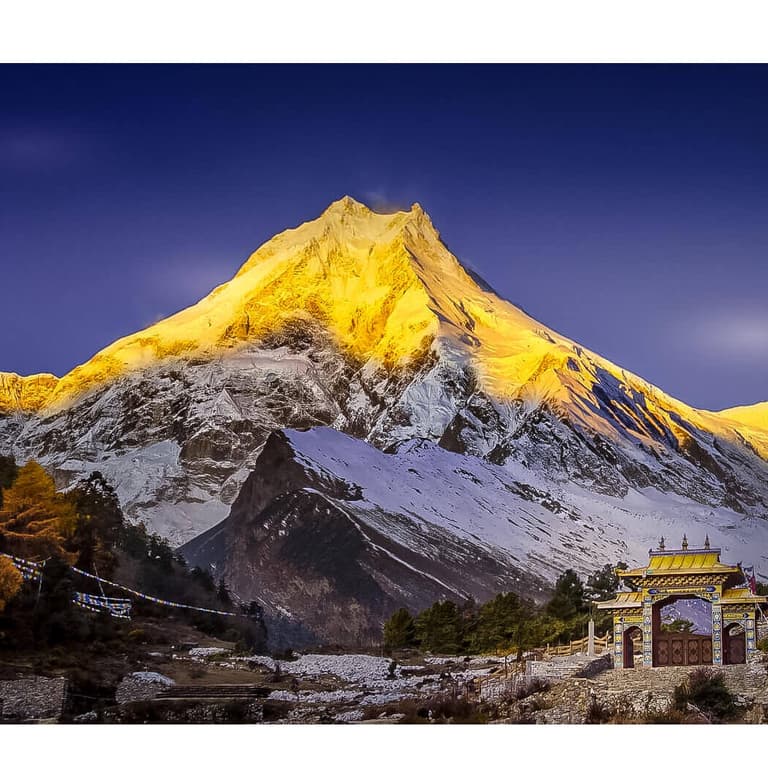 Manaslu Circuit Trek